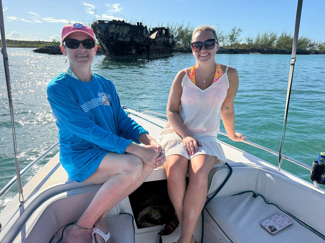 True Blue Charters | Spanish Wells Bahamas Guide-Spanish Wells必去景点
