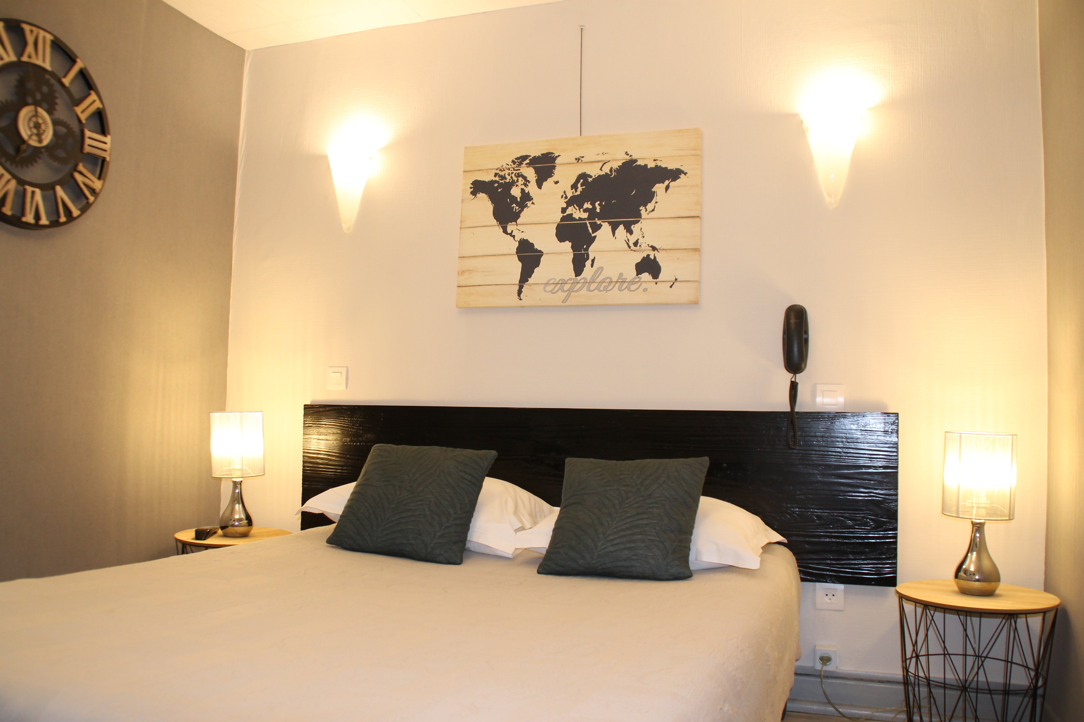 Hotel Riviere-官方