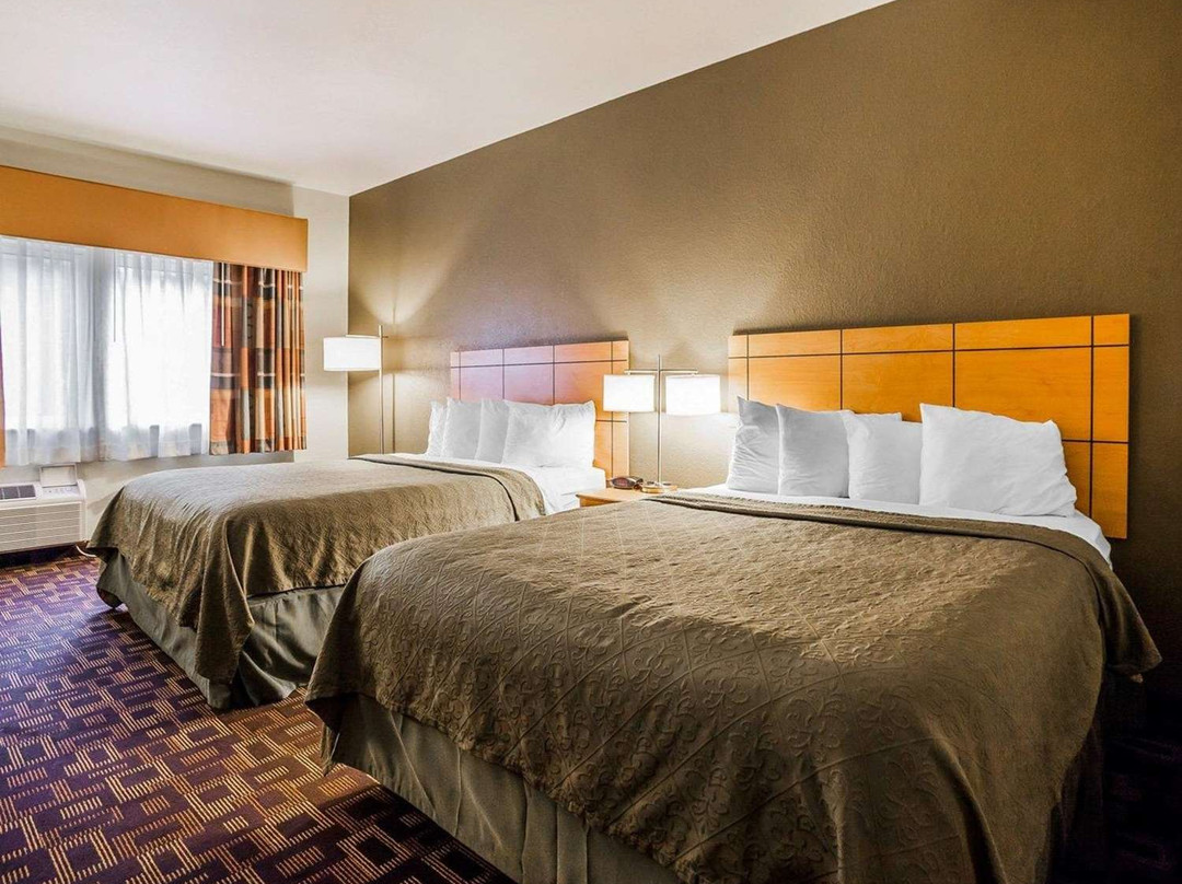 Quality Inn and Suites Des Moines airport主图