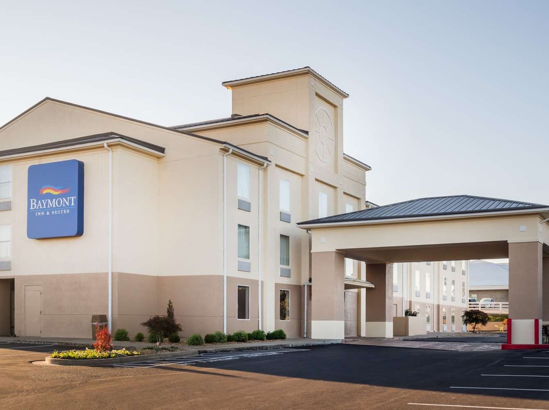 乔治敦贝蒙特旅馆&套房酒店主图