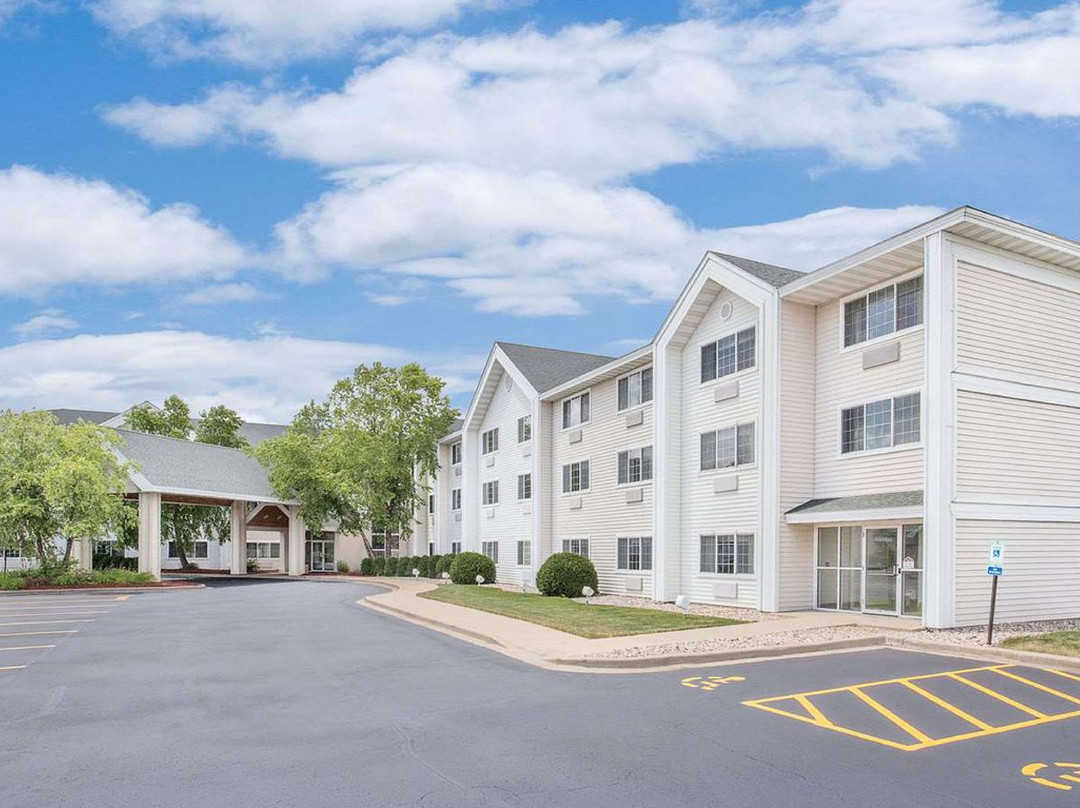 Cobblestone Suites - Oshkosh主图