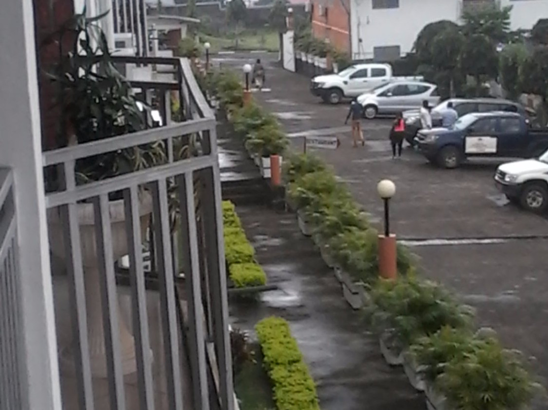 Reinco Golden City Hotel