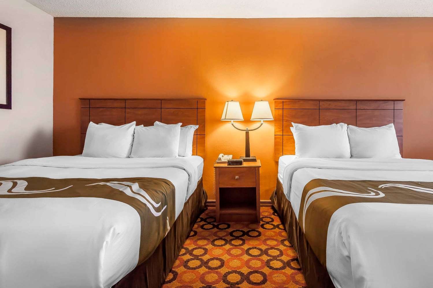 Quality Inn & Suites-官方