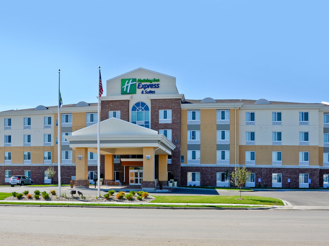 Holiday Inn Express & Suites Williston By IHG
