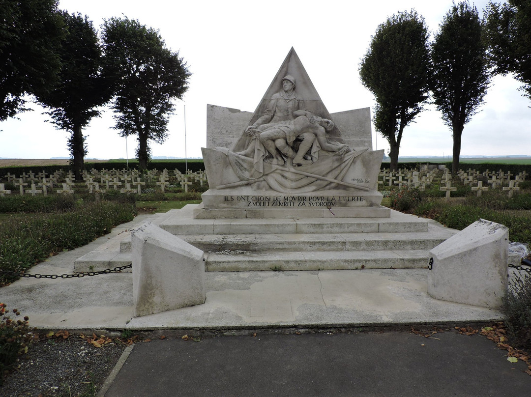 Memorial de la Compagnie Nazdar景点图片