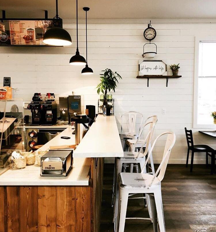Timber & Twine Cafe景点图片