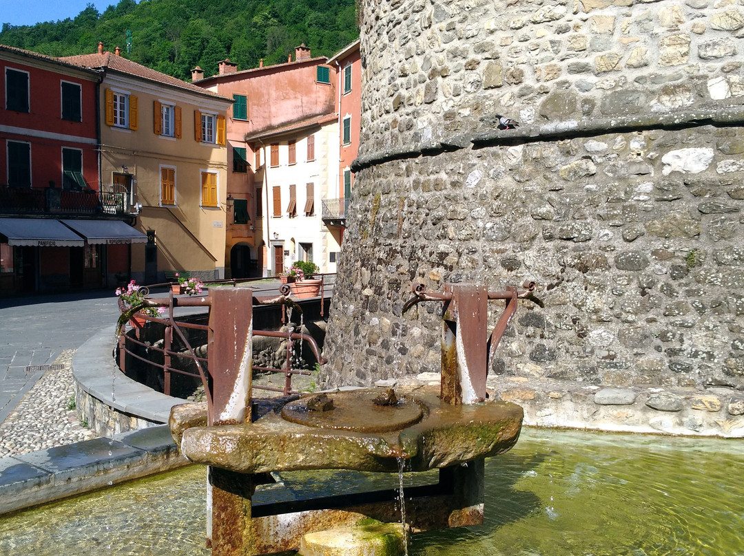 Pro Loco Varese Ligure景点图片