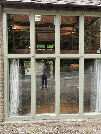 The Riverside at Aymestrey主图