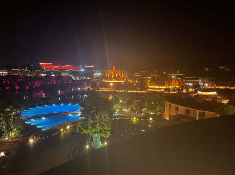 弥勒东风韵雅高美憬阁精选酒店主图