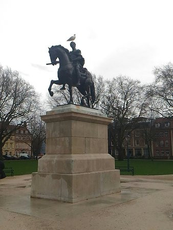 Queen Square-布里斯托尔必去景点