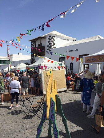Mercadillo Costa Teguise-科斯塔特吉塞必去景点