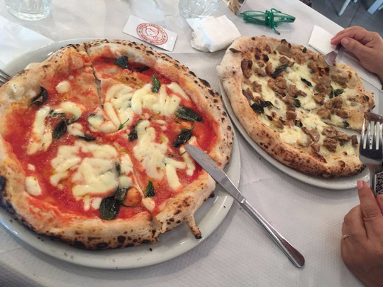 Castel Romano餐馆和美食-Farinella