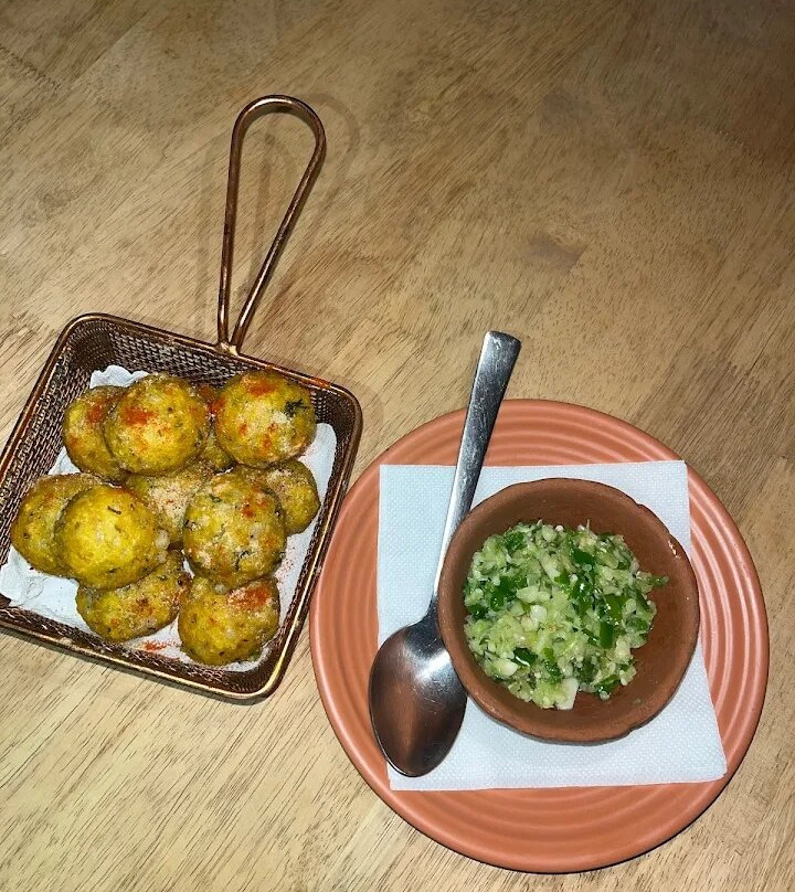 Global Chaska, Restaurant