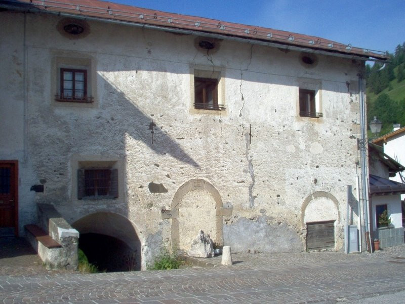 Casa Piazza-Colle Santa Lucia必去景点