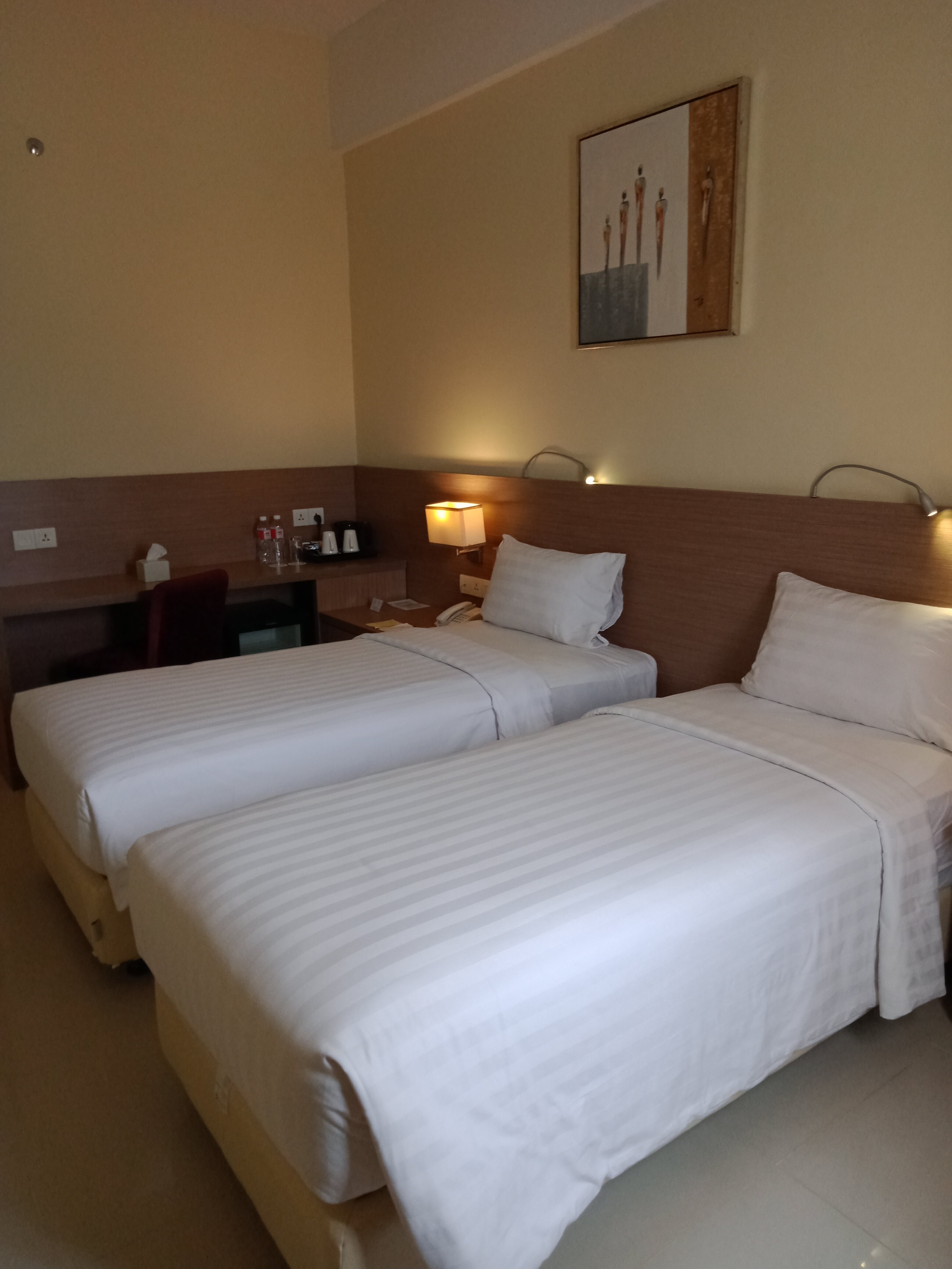 Biz Hotel-官方