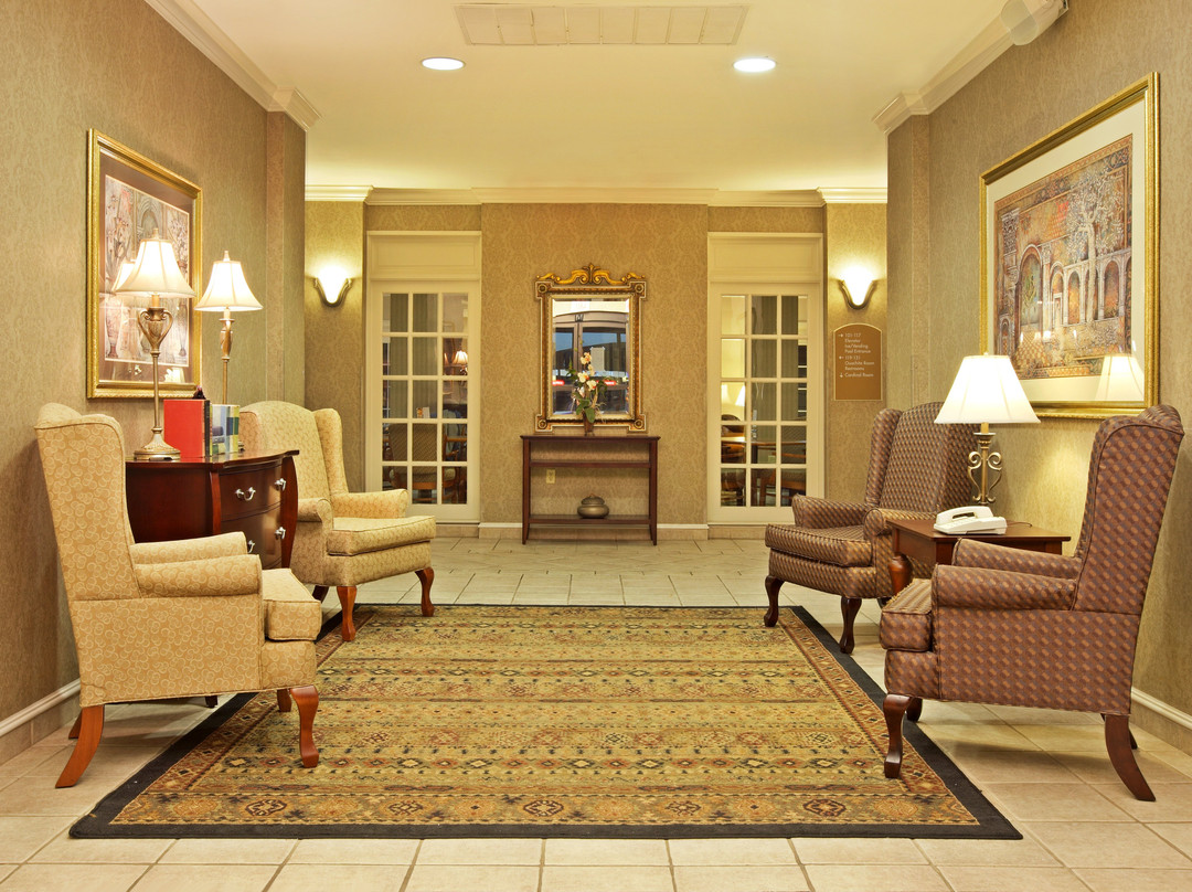 Holiday Inn Express & Suites Camden by IHG主图