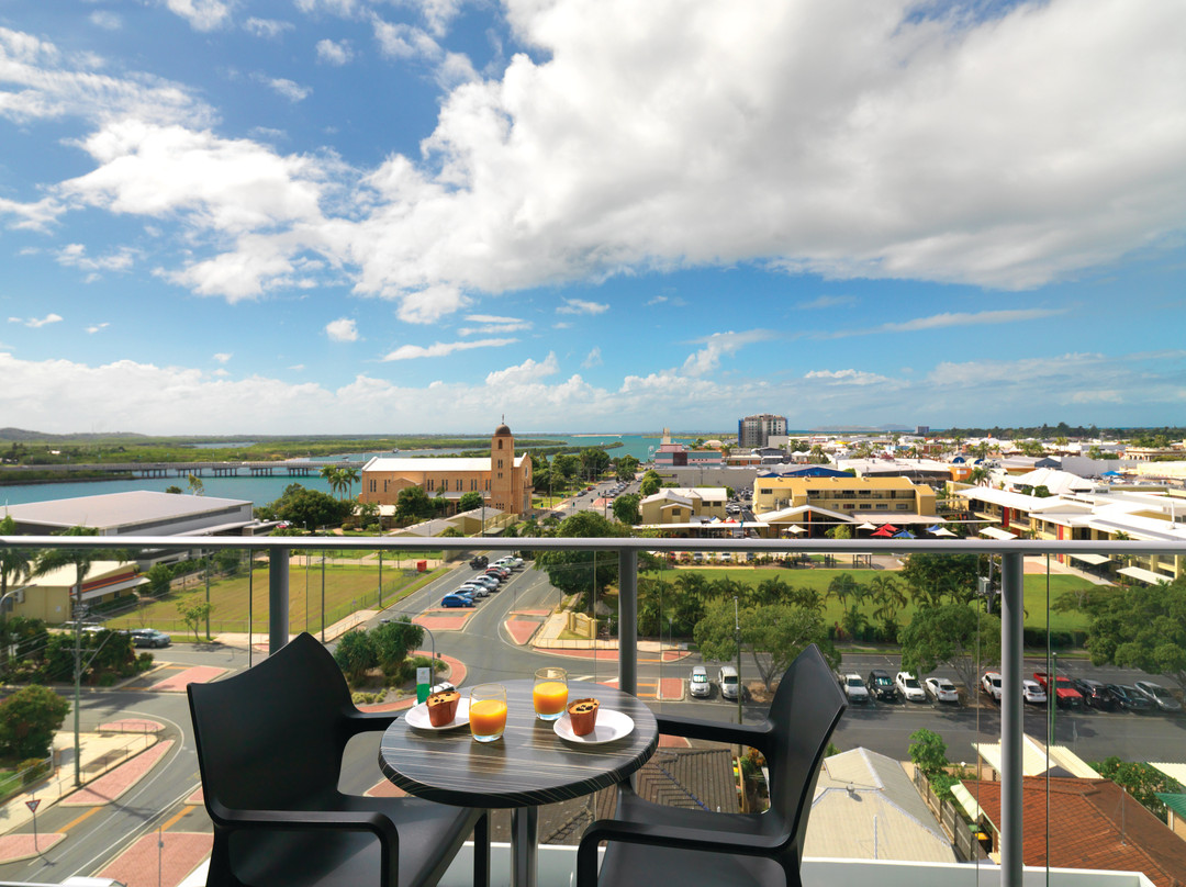 麦凯河流印记盛橡酒店主图