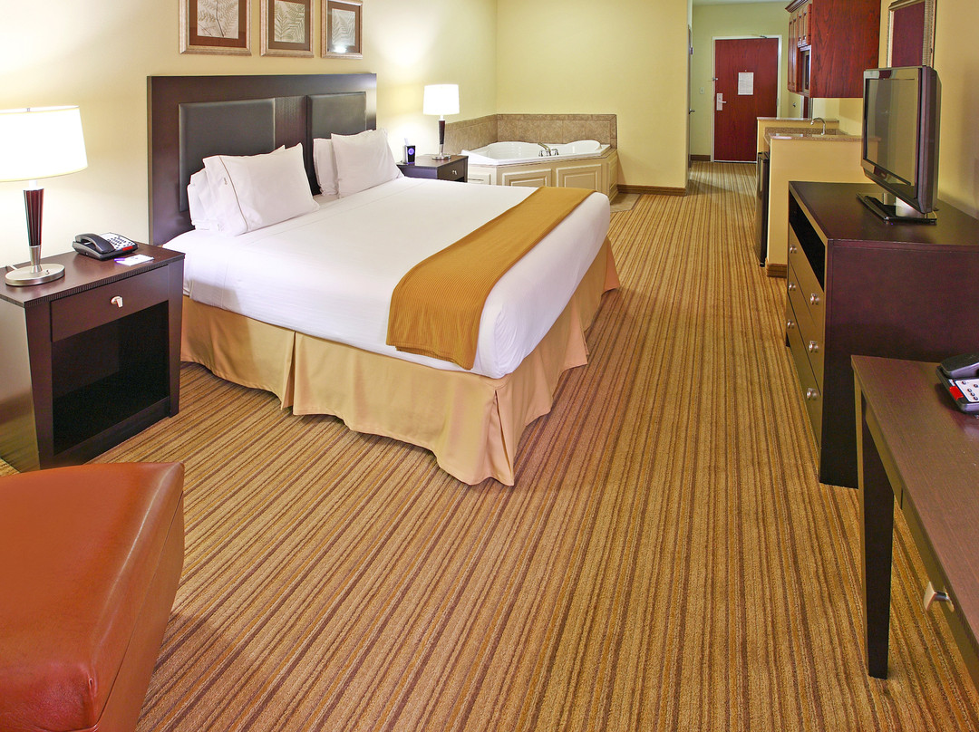 Holiday Inn Express & Suites Shreveport - West By IHG主图