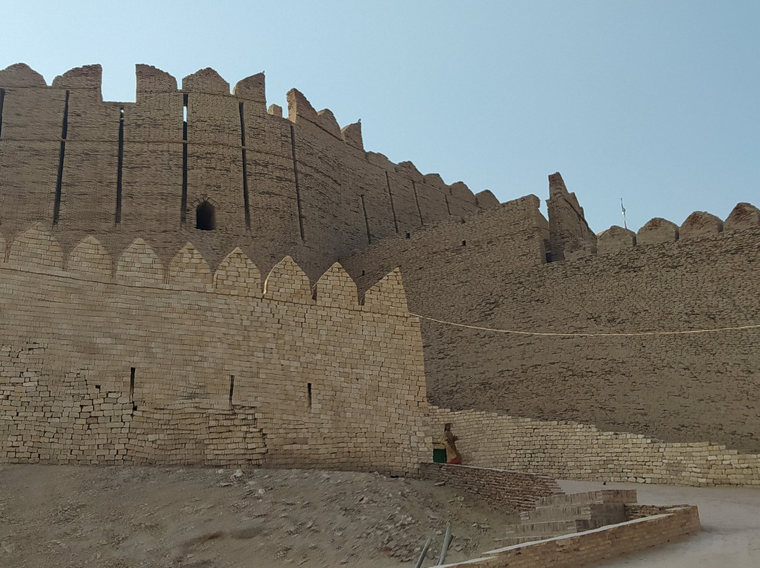 Kot Diji Fort-Khairpur必去景点