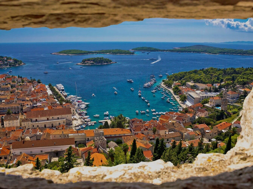 Yacht Charter Croatia景点图片