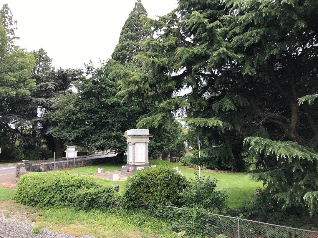 Deloraine War Memorial景点图片