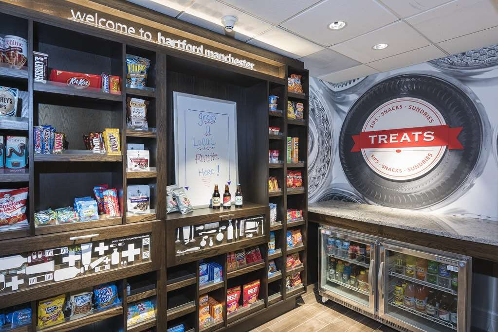 Hampton Inn & Suites Hartford-Manchester主图