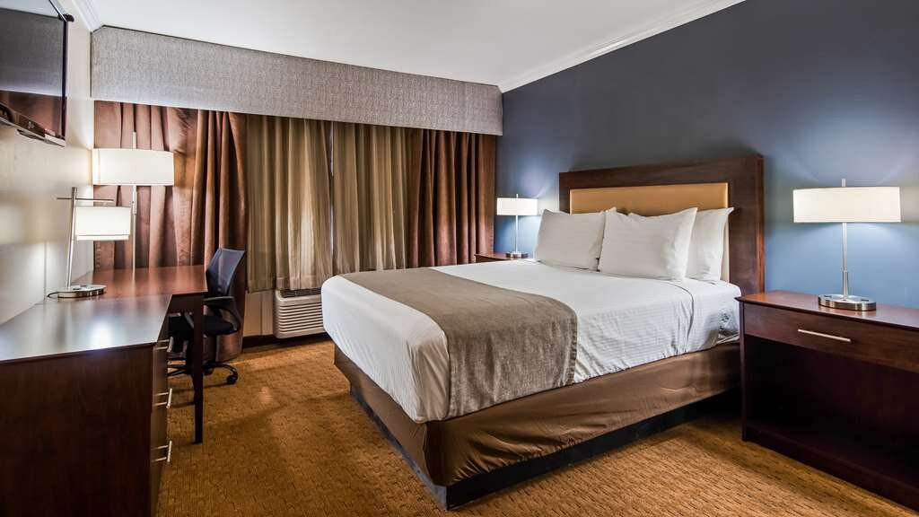 贝斯特韦斯特山景旅馆主图