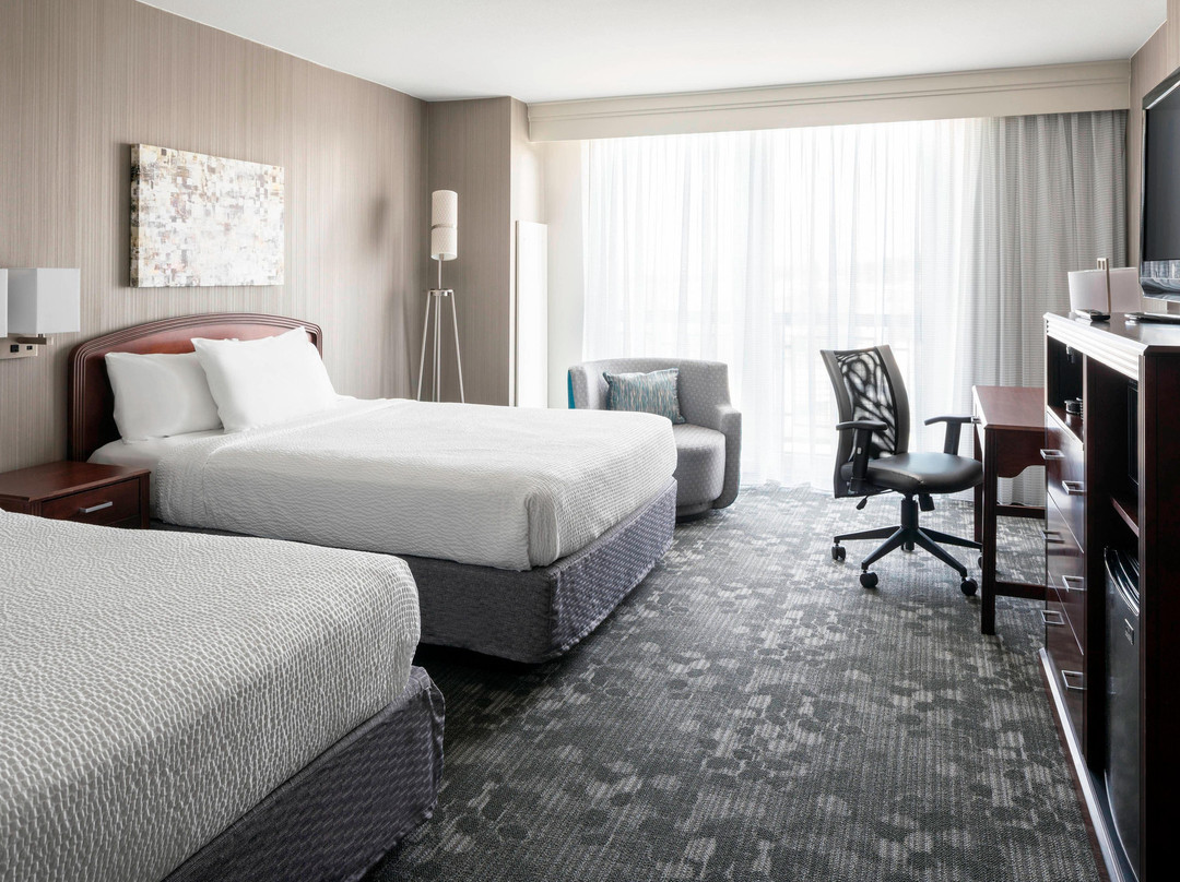 Courtyard by Marriott Seattle Federal Way主图