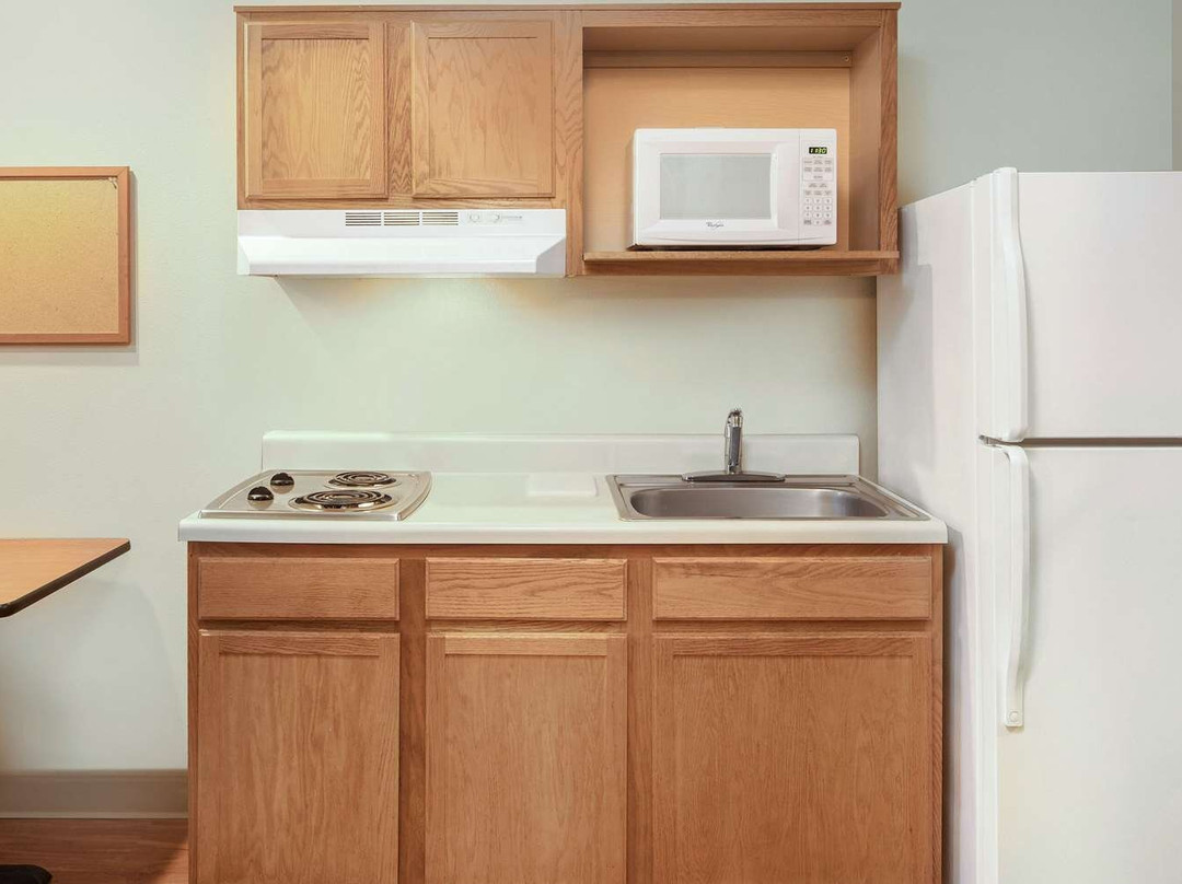 WoodSpring Suites Columbus NE I-270主图