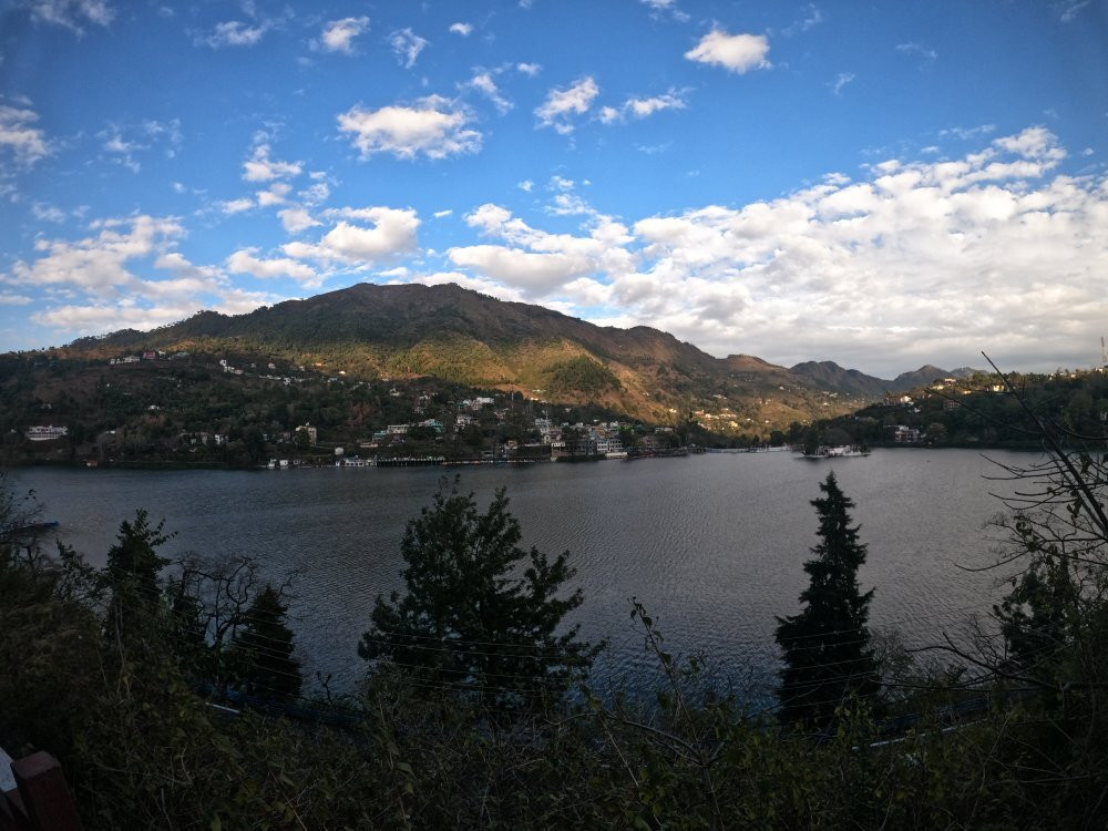 Crystal Lakeview Homestay主图