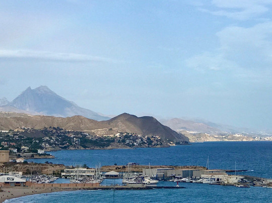 Hotel La Familia Gallo Rojo主图