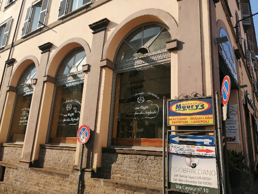 Gran Caffe Principe Di Napoli-布拉恰诺必去景点