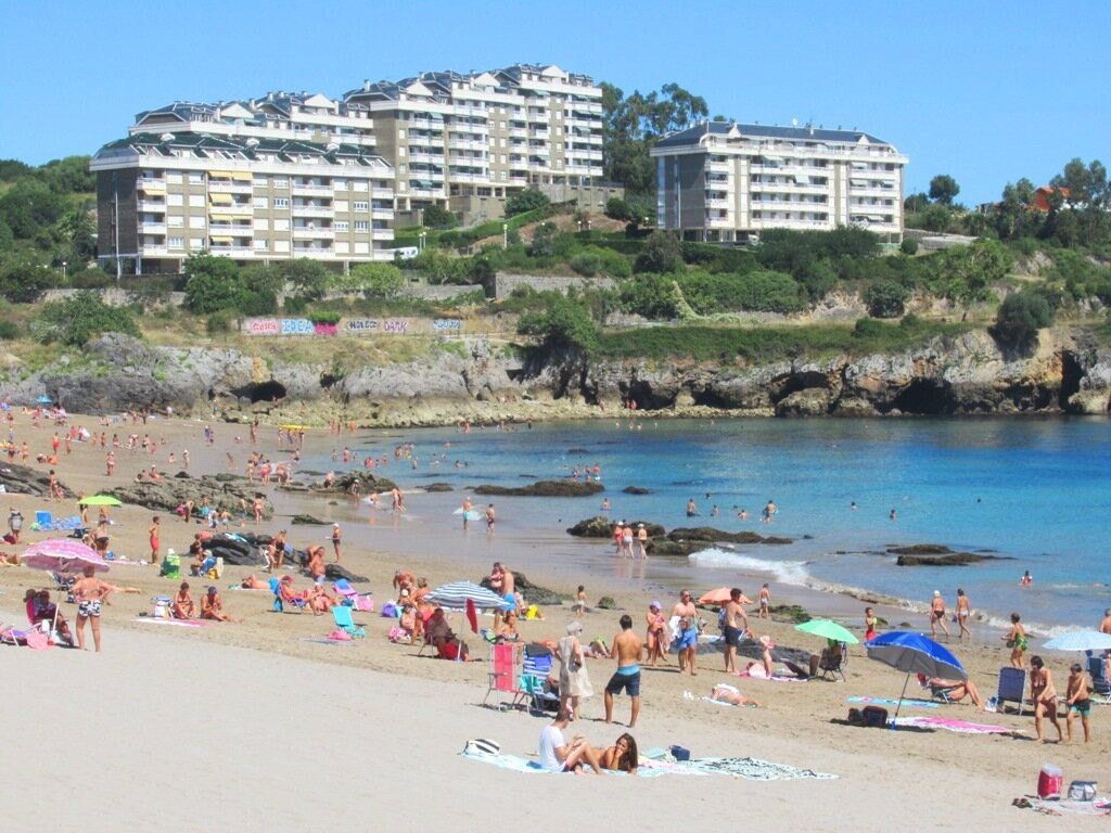Playa Ostende-Castro Urdiales必去景点