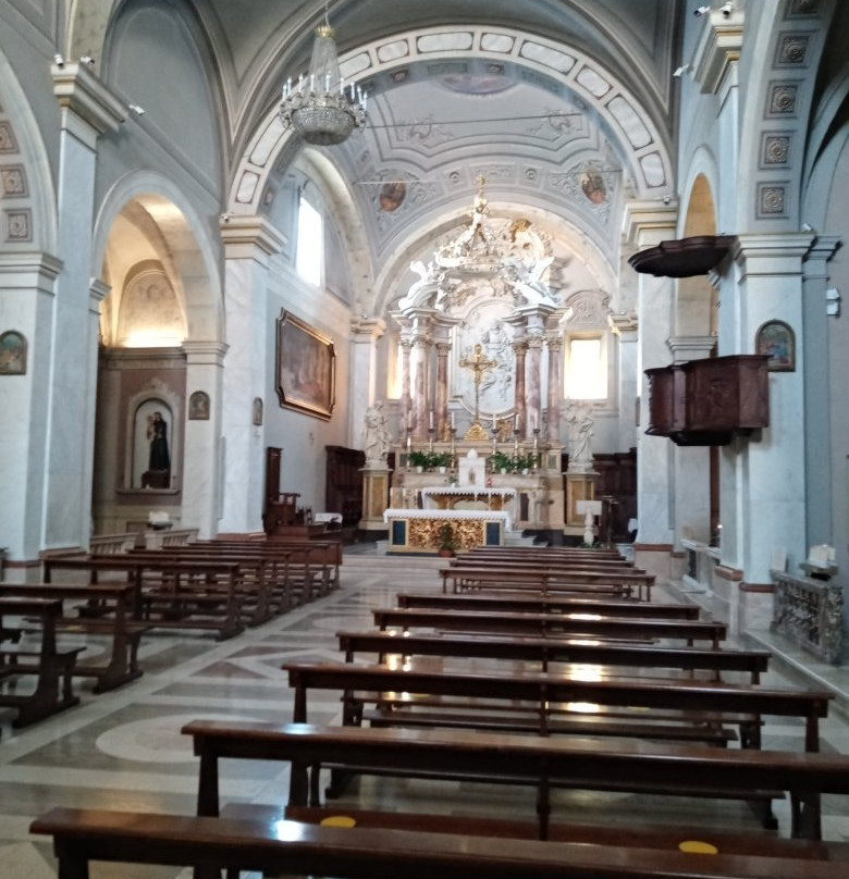 Cattedrale dei Santi Pietro e Paolo (Duomo di Pitigliano)景点图片