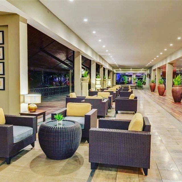 Dorsia Inn
