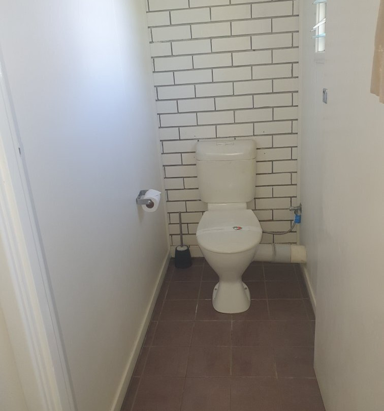 天堂汽车旅馆主图