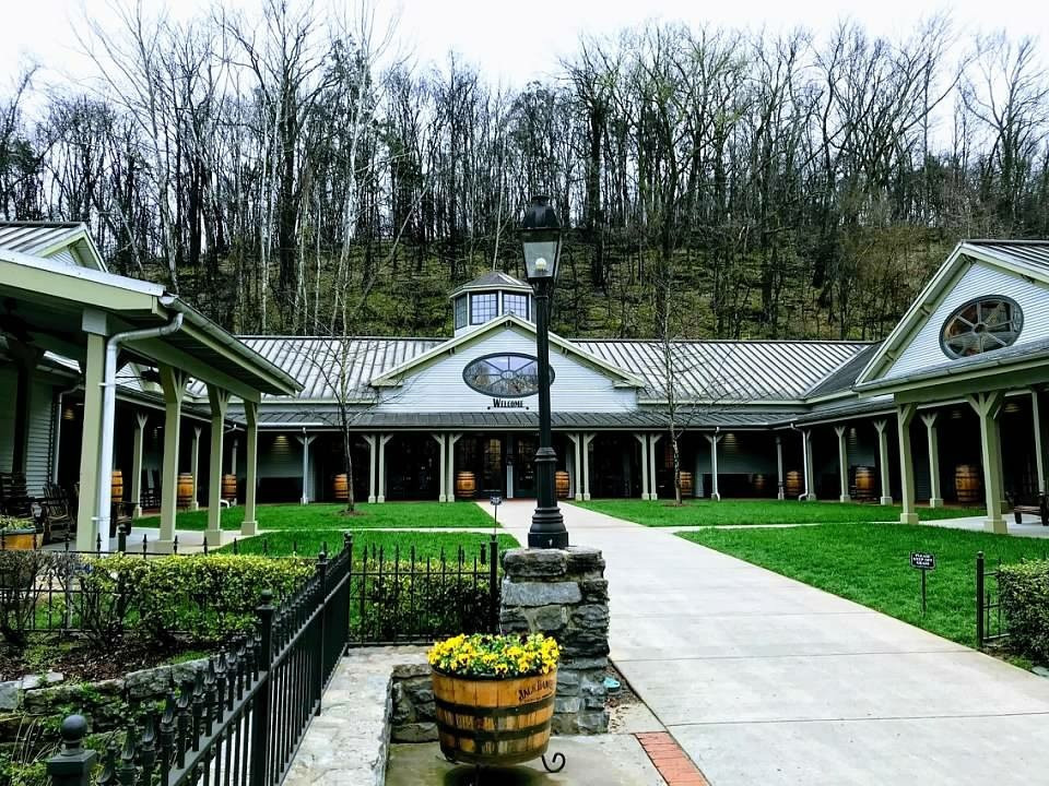 Cave Spring Hollow-Lynchburg必去景点