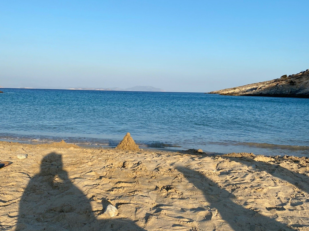 Psili Ammos Beach-Schinoussa必去景点