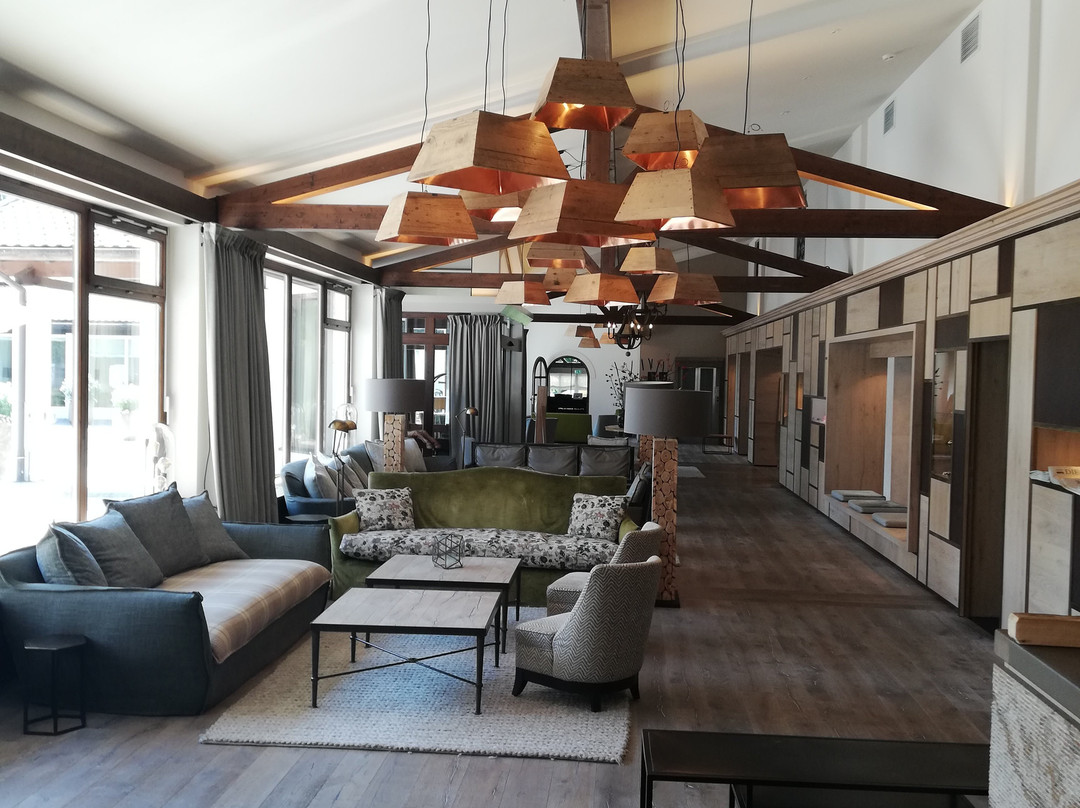 穆尔瑙阿尔班霍夫酒店_x005F_x000D_主图