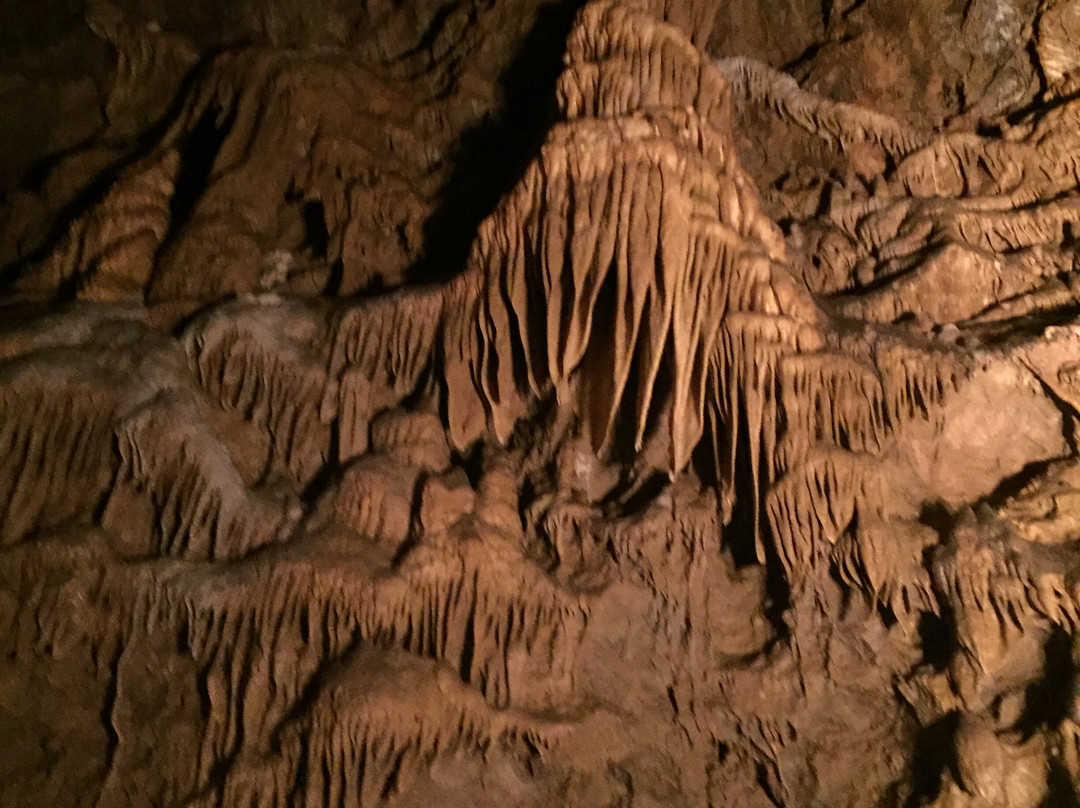 Grotte de Comblain景点图片