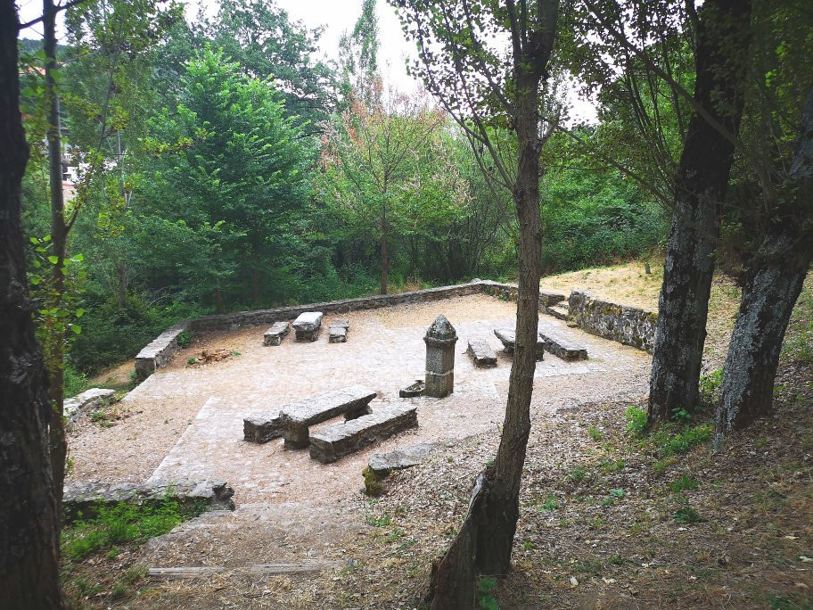 Área Recreativa Fuente Del Cura景点图片