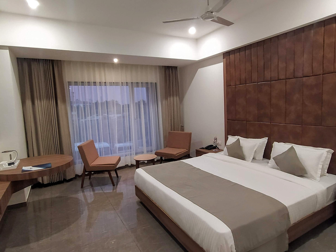 Raaj Svastik Inn主图