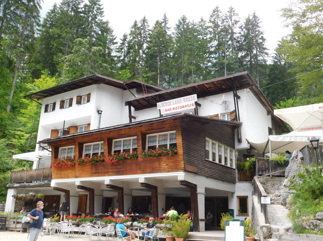 Albergo Ristorante Rifugio Lago Rosso主图