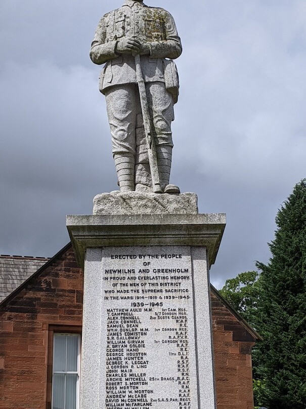 War Memorial Newmilns and Greenholm景点图片