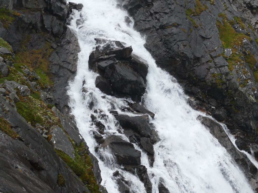 Stigfossen Waterfall-安道尔尼斯必去景点