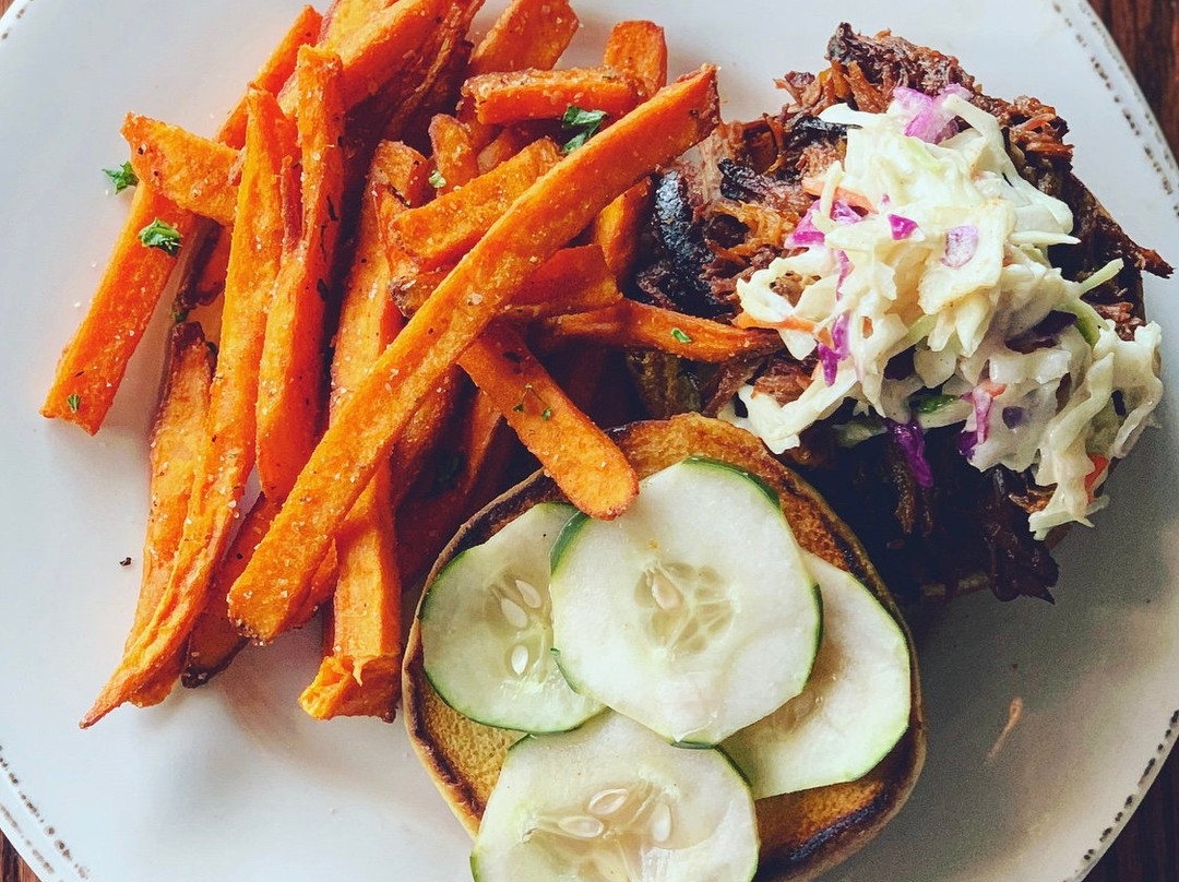 Granger餐馆和美食-Rocky River Tap and Table