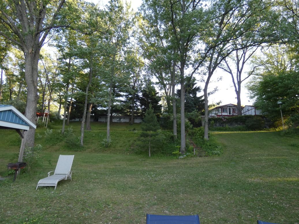 Lakeside Motel & Cottages-浴室
