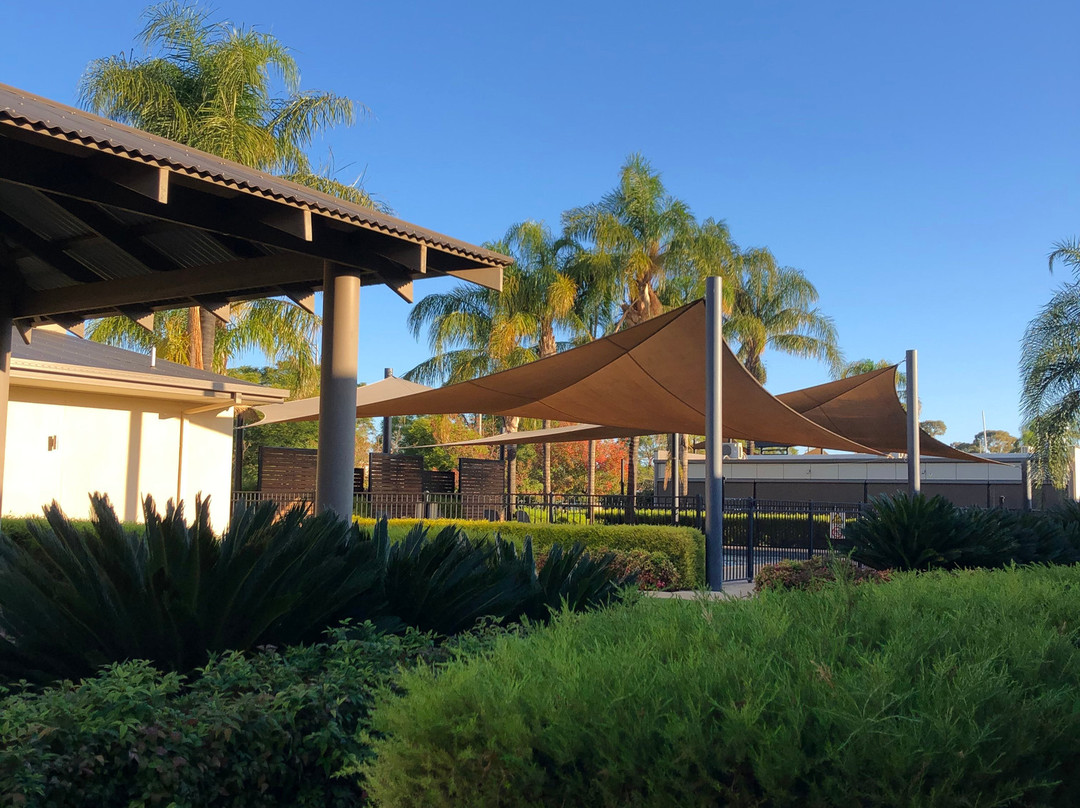 迪肯姆斯舒适酒店主图