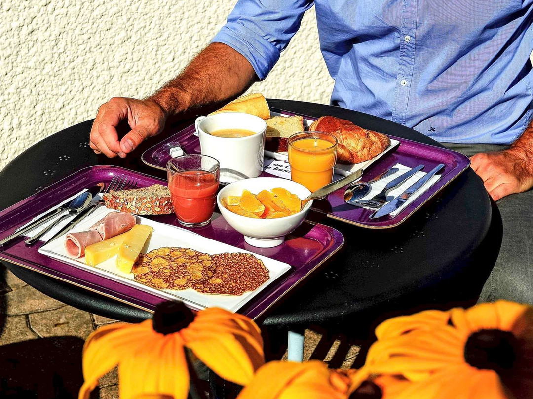 Ibis Lyon Est Beynost A42主图