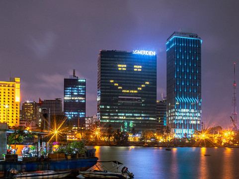 西贡艾美酒店主图